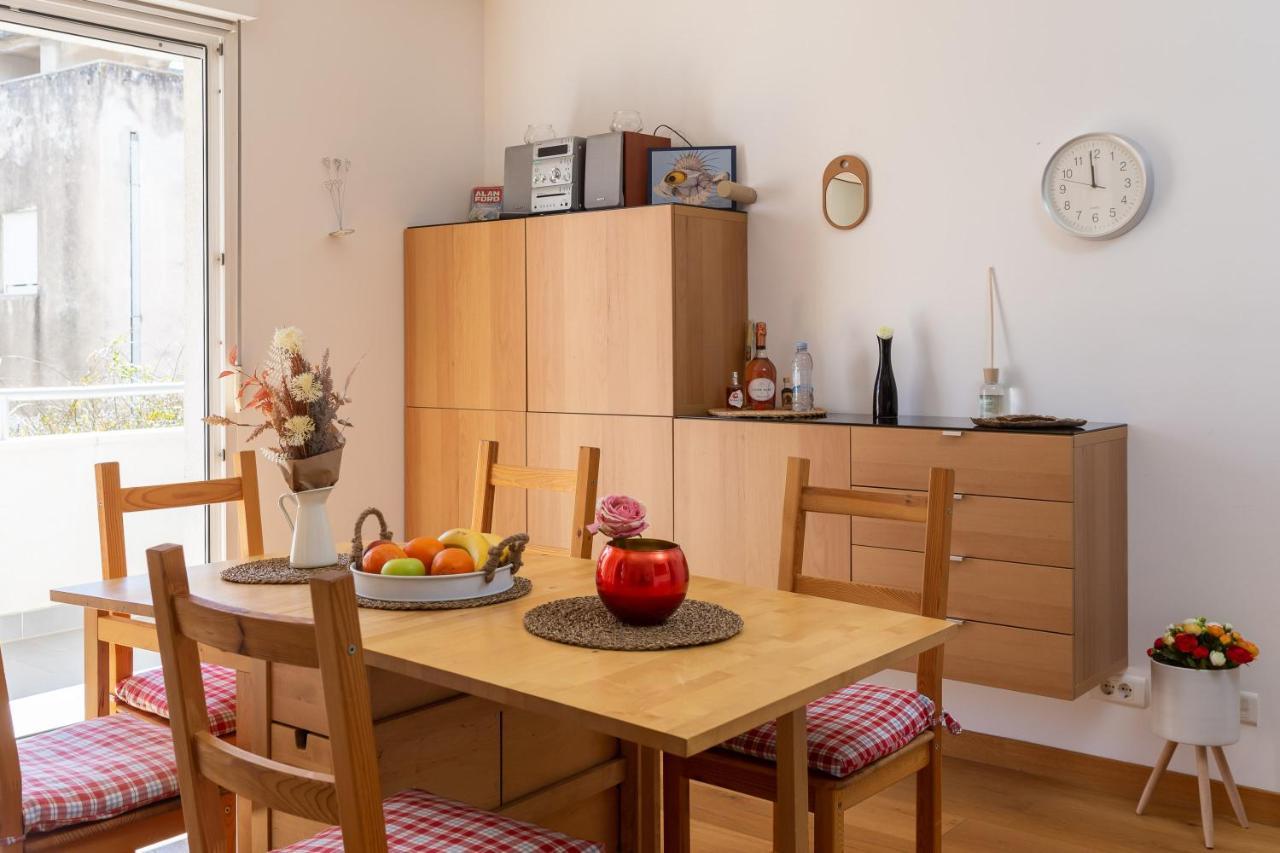 Modern Apt With Terrace 4 Min Walk To The Beach スプリト エクステリア 写真